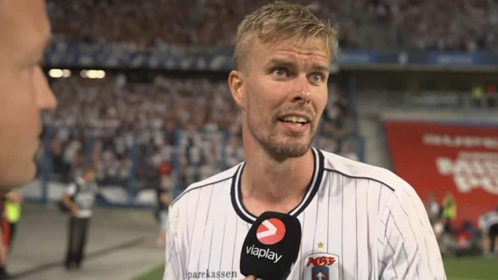 Næsten mundlam: 'Fuldstændig hjernedødt'