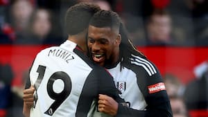 Iwobi stuns Man United with late winner for Fulham