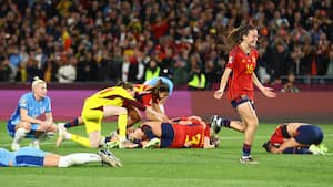 Spanien triumferer i VM-finale mod England