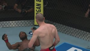 'Wow, unreal': Neal knockoutet af Medics venstrekryds