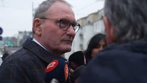 Elkjær bar Sepp ud af kirken: Det gør mig stolt