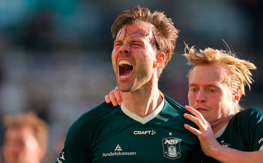 På sejrskurs: Mortensen banker den i kassen