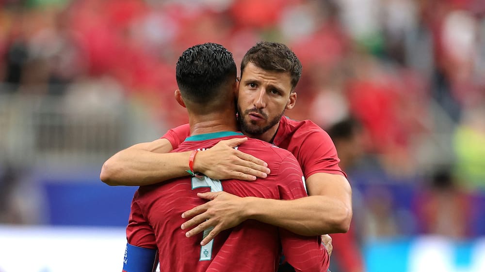 Forsvarer Ronaldo efter storm af kritik: 'Intet nyt'