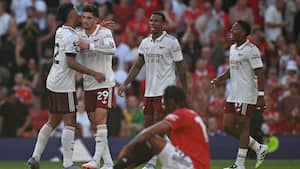 Højdepunkter: Arsenal vinder snævert trods United-dominans