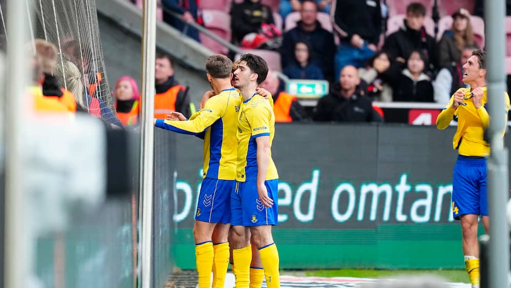 Brøndby sikrer fjerdepladsen efter vildt comeback