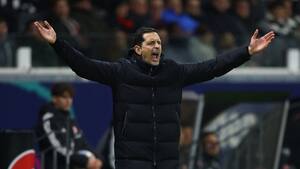 Rasmus 'NK' og Oscar Højlunds træner fyret