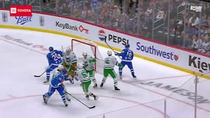 Ehlers med assist i dramatisk Carolina-sejr