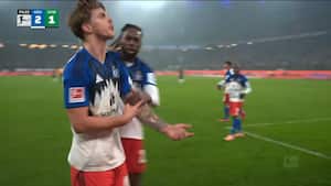 Vanvidsmål sender HSV foran i Nordderby