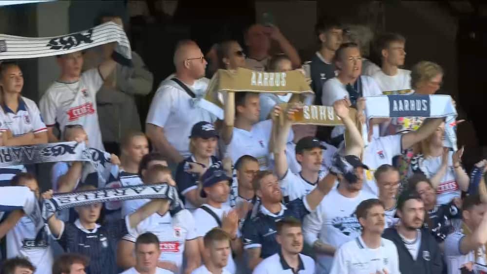Gåsehudsgaranti: Hele stadion synger 'Malaga'