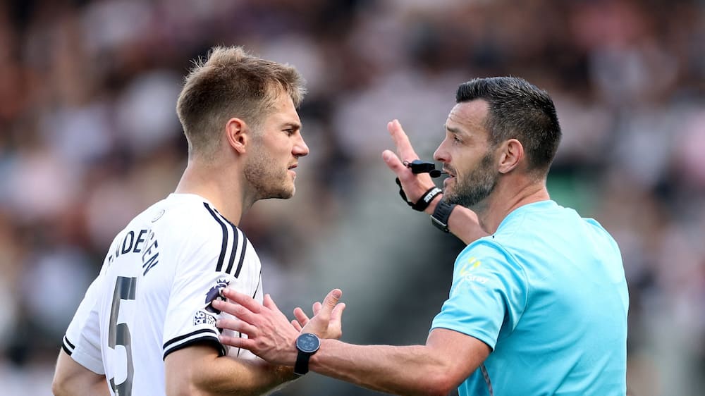 Andersen får rødt kort for grov tackling i Fulham-nederlag