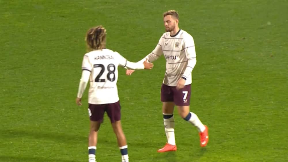 Jacob Bruun brænder straffe i Burnley-skuffelse