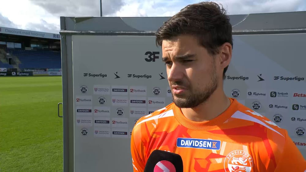 Ny Sønderjyske-keeper forklarer fem indkasserede mål