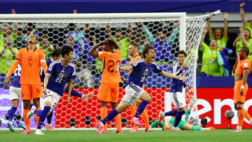 Japan kæmper sig tilbage og deler med Holland ved VM