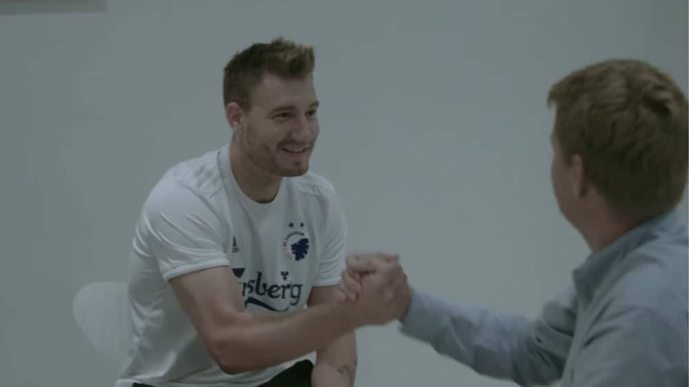 Da Bendtner skrev under med FCK