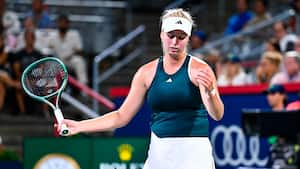 Osaka stopper Tausons jagt på finalen i Montreal