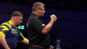 Wade overrasker i 1/8-finalen: Littler færdig ved EM