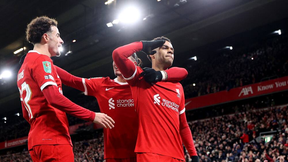 Tre gyldne minutter redder Liverpool fra nederlag