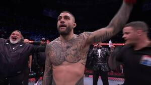 Bang: Tyson Pedro knockouter Anton Turkalj med hammer