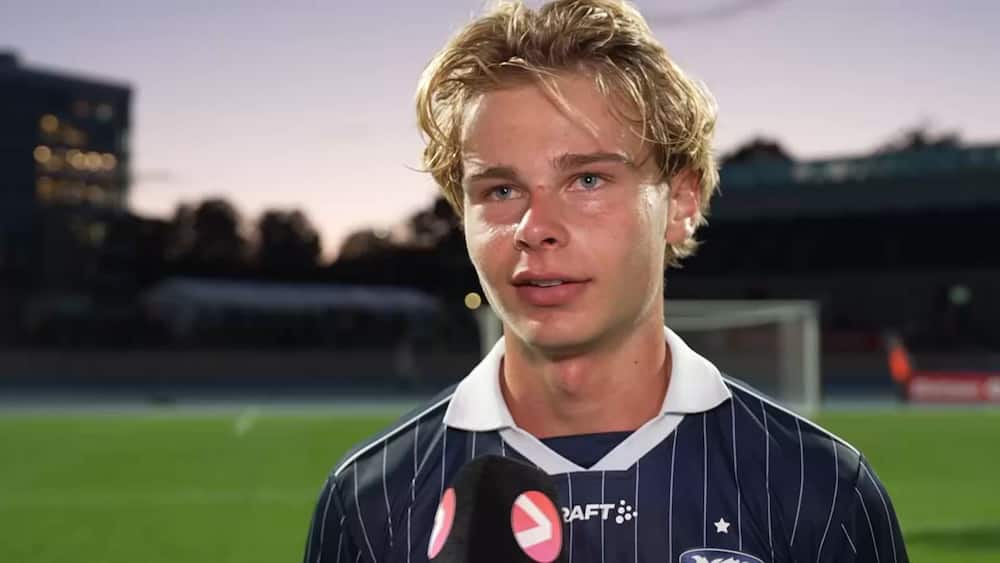 Dobbelt målscorer Emmery: 'Det er jeg lidt irriteret over'