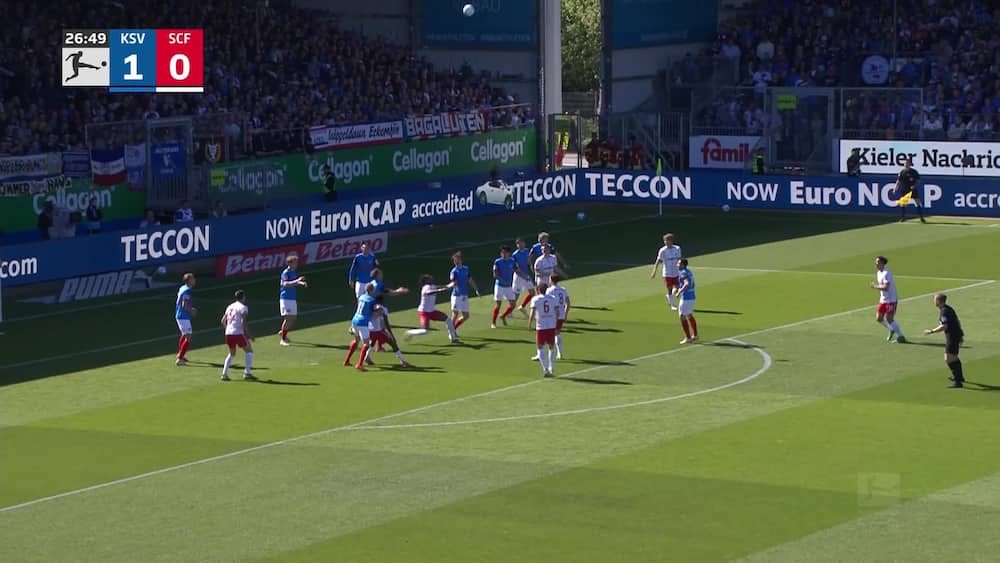 Kiel rykker ud af Bundesligaen efter nederlag til Freiburg