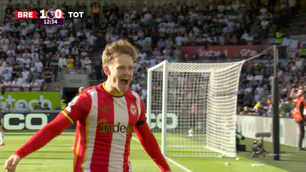 Brentford med flot åbningsmål mod Tottenham
