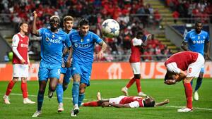 Napoli tager sen sejr over Braga efter uheldigt selvmål
