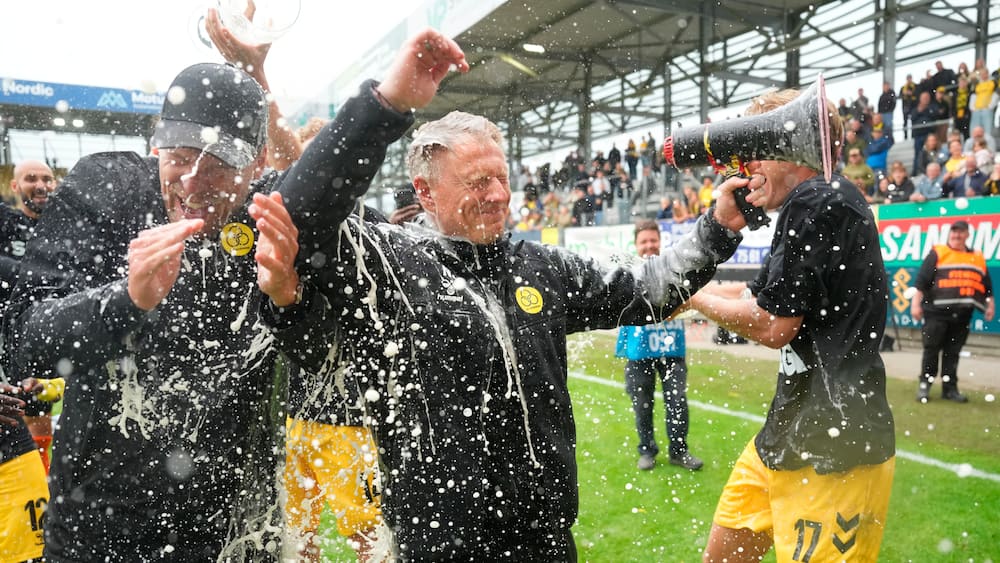 Horsens slår Kolding og sikrer sig oprykning
