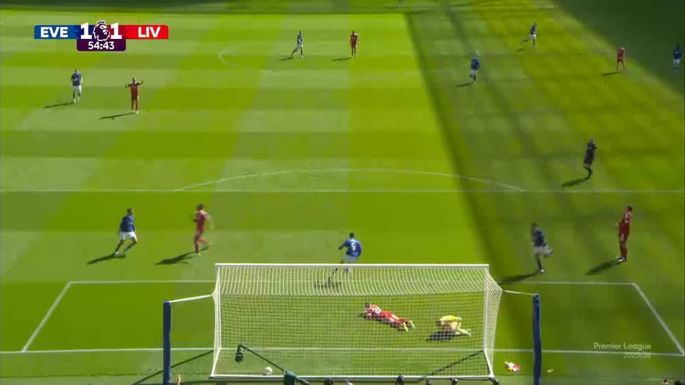 Stemningen eksploderer: Beto udligner for Everton