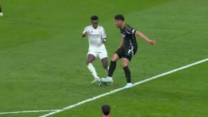 Arsenal foran i Madrid - Real udnytter Saliba-brøler
