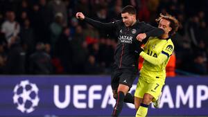 Så du det? Hernandez' albue gav rødt mod Spurs