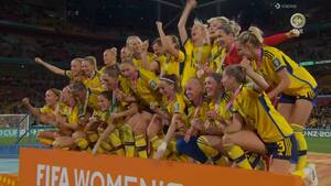 Grattis! Svenskerne i bronze-jubel efter sejr over VM-værter