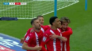 Leyton Orient sejrer stort og er playoff-klar