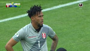 Kæmpe målmandsfejl og flabet kig-væk-scoring - Se Firminos frække mål mod Peru