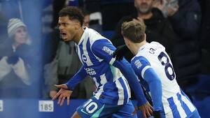 Sen Rutter-kasse holder Hammers under stregen