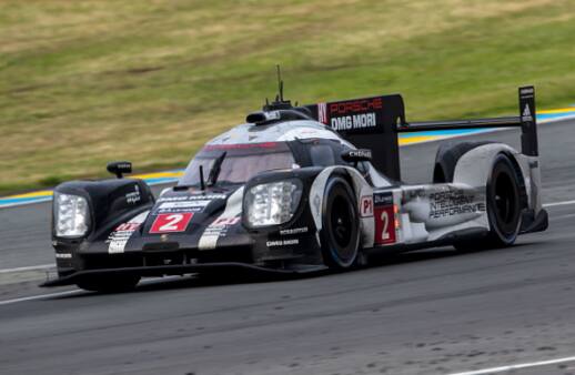 Toyota smider sejr i Le Mans-drama