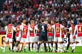 Storklub ophæver kontrakt med dansk U-landsholdsspiller - Kan vende frit hjem til Superligaen