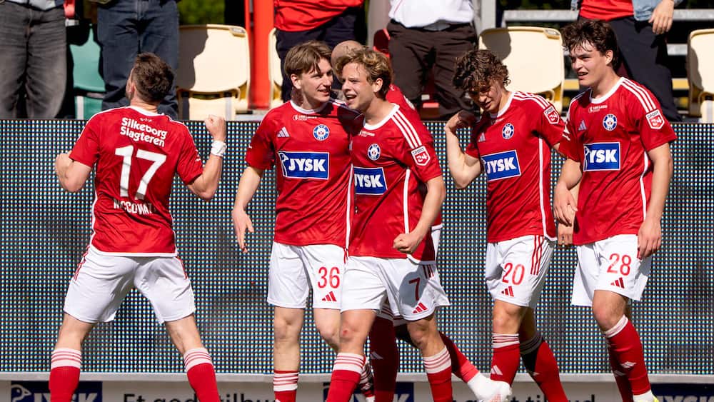 To flotte indhop: Silkeborg kravler over stregen