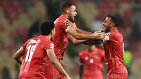 Årets største overraskelse? Ækvatorialguinea slår de forsvarende mestre fra Algeriet - se kampens højdepunkter her