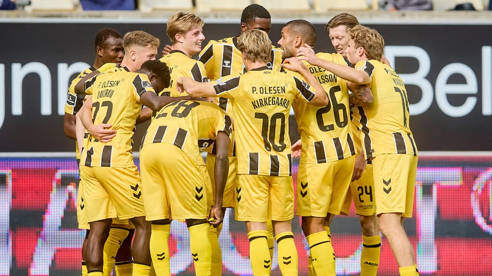 Horsens henter græsk teenager i Norge