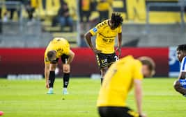 Horsens kollapser men sniger sig med i oprykningsspil