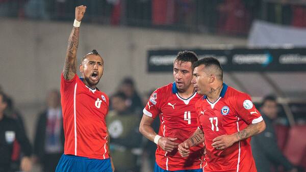 Stjerner sender Chile og Argentina videre i Copa America
