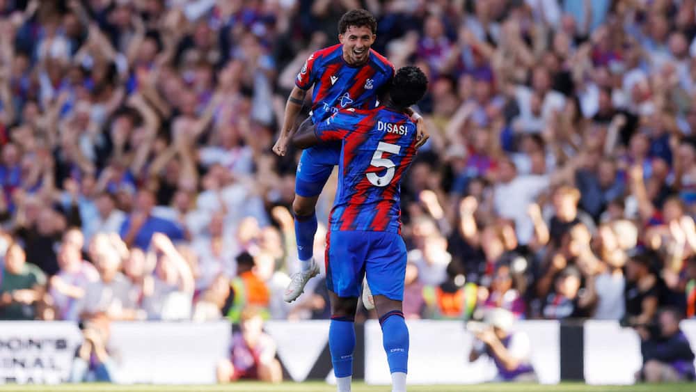 Derby-drama sikrer Crystal Palace første tre point