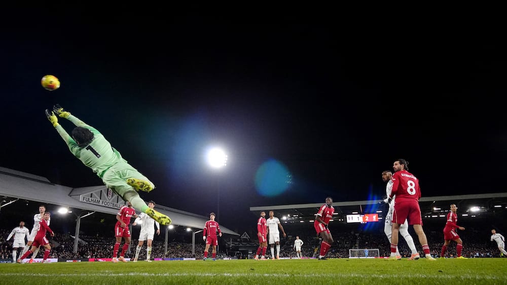 Sæsonens 10 bedste Premier League-scoringer