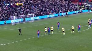 Mateta’s penalty gives Palace 3-0 lead v. Burnley