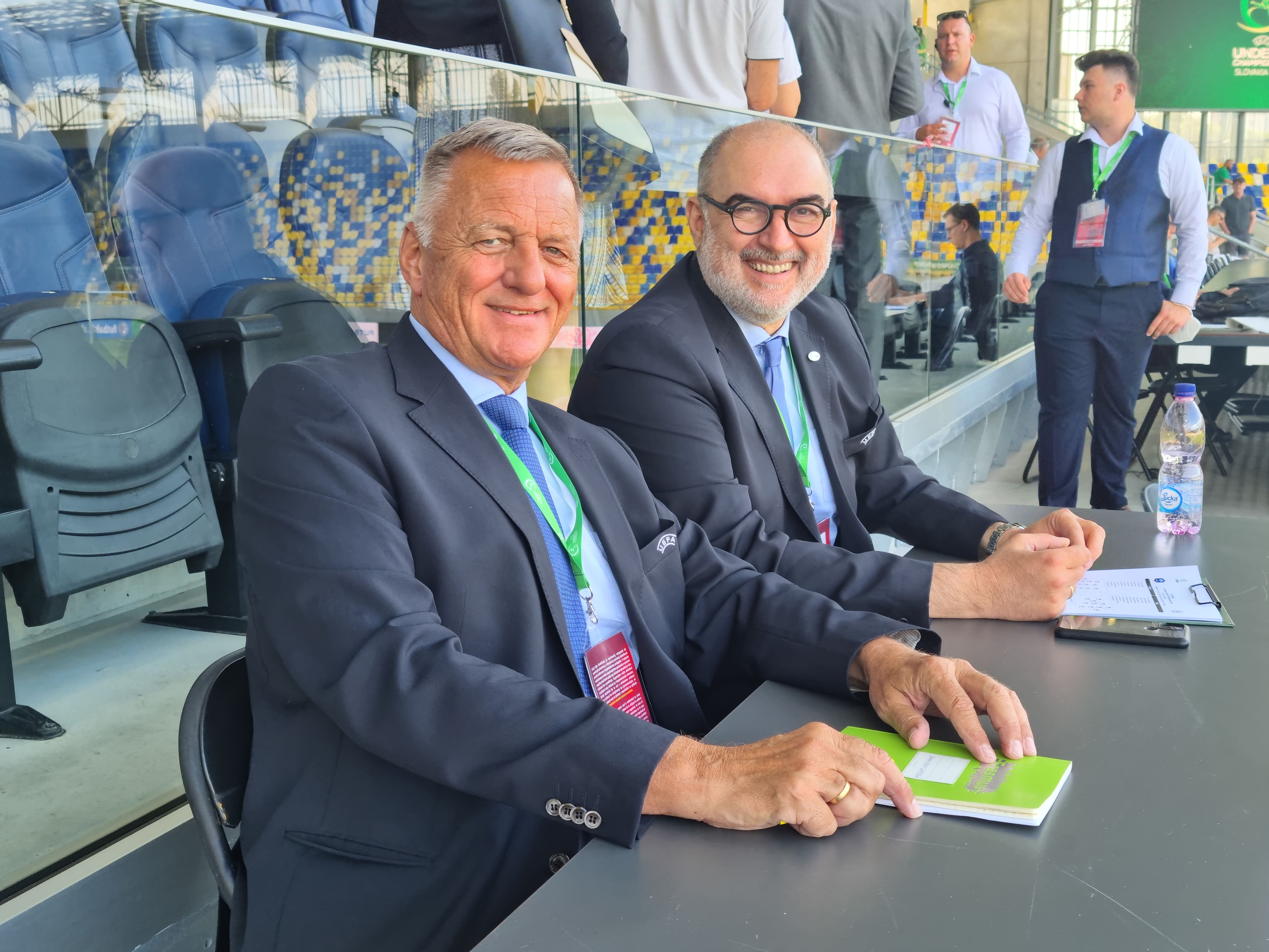 UEFA takker dansker for lang og tro tjeneste