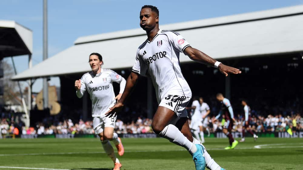 Fulham giver Aston Villa bump på vejen mod Champions League