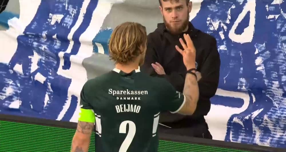 Fire kampe tilbage - AGF-profil opildner fans