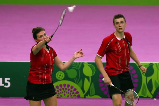 Dansk mixeddouble kæmper sig i finalen i Baku