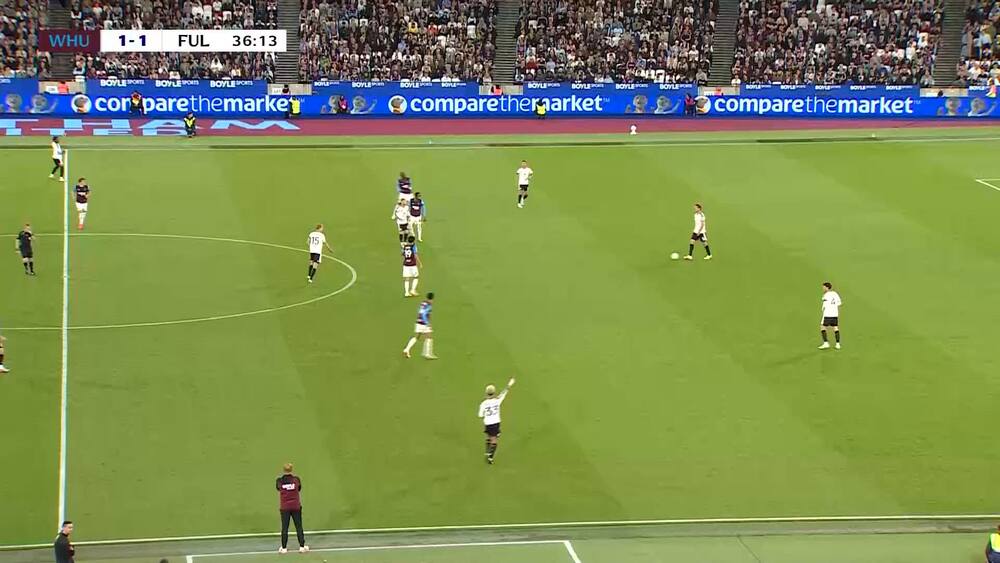 Flødefod: Dansker med kongeassist