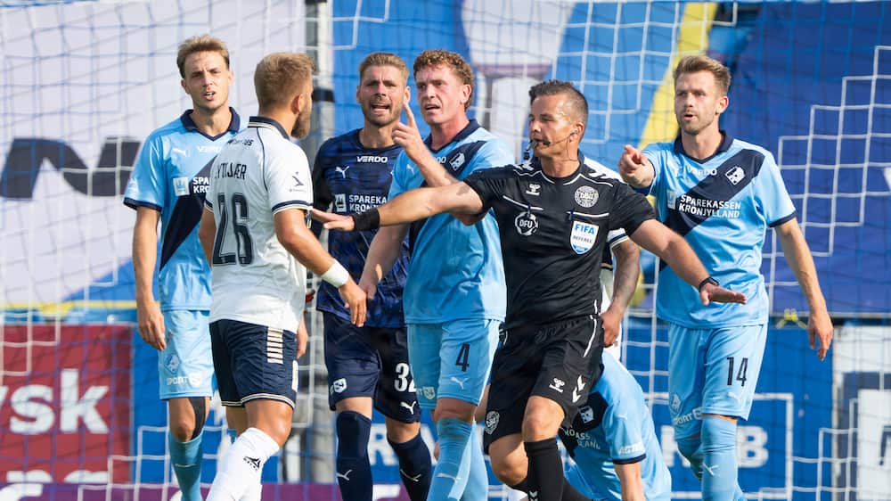 Saksesparksforsøg ender i tumult